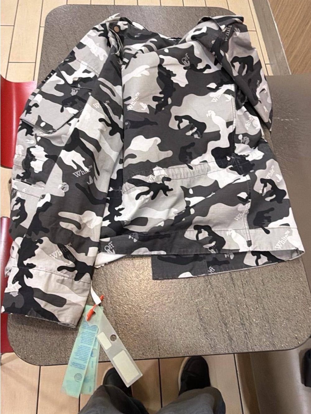 Off-White Men’s Camo Shirt Jacket - White & Gray